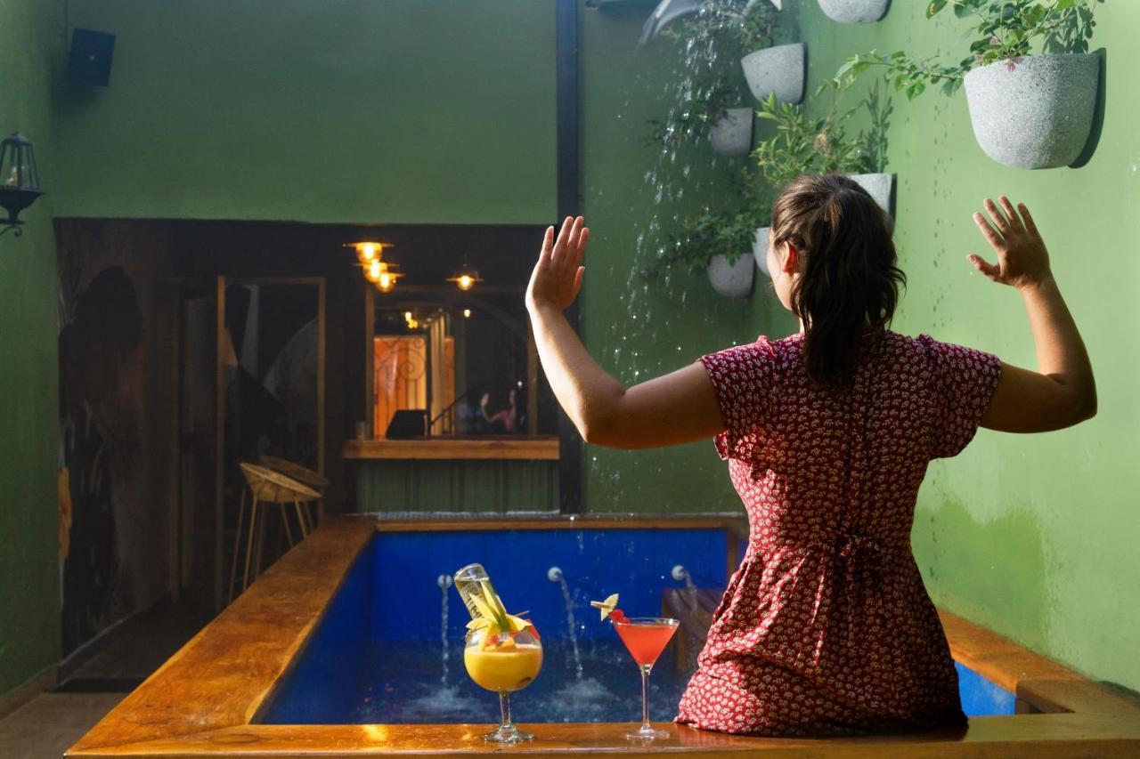 Seven Nights Hostel Cartagena エクステリア 写真