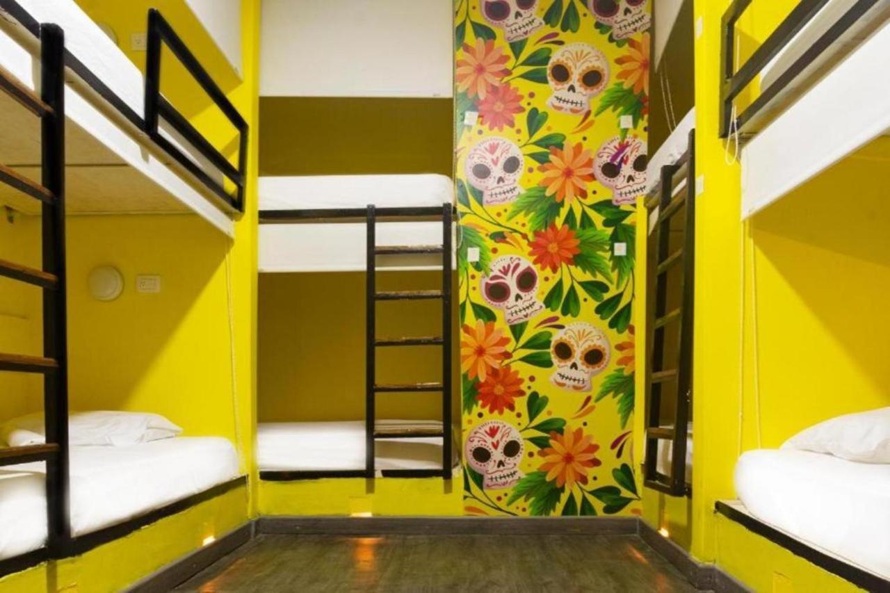 Seven Nights Hostel Cartagena エクステリア 写真