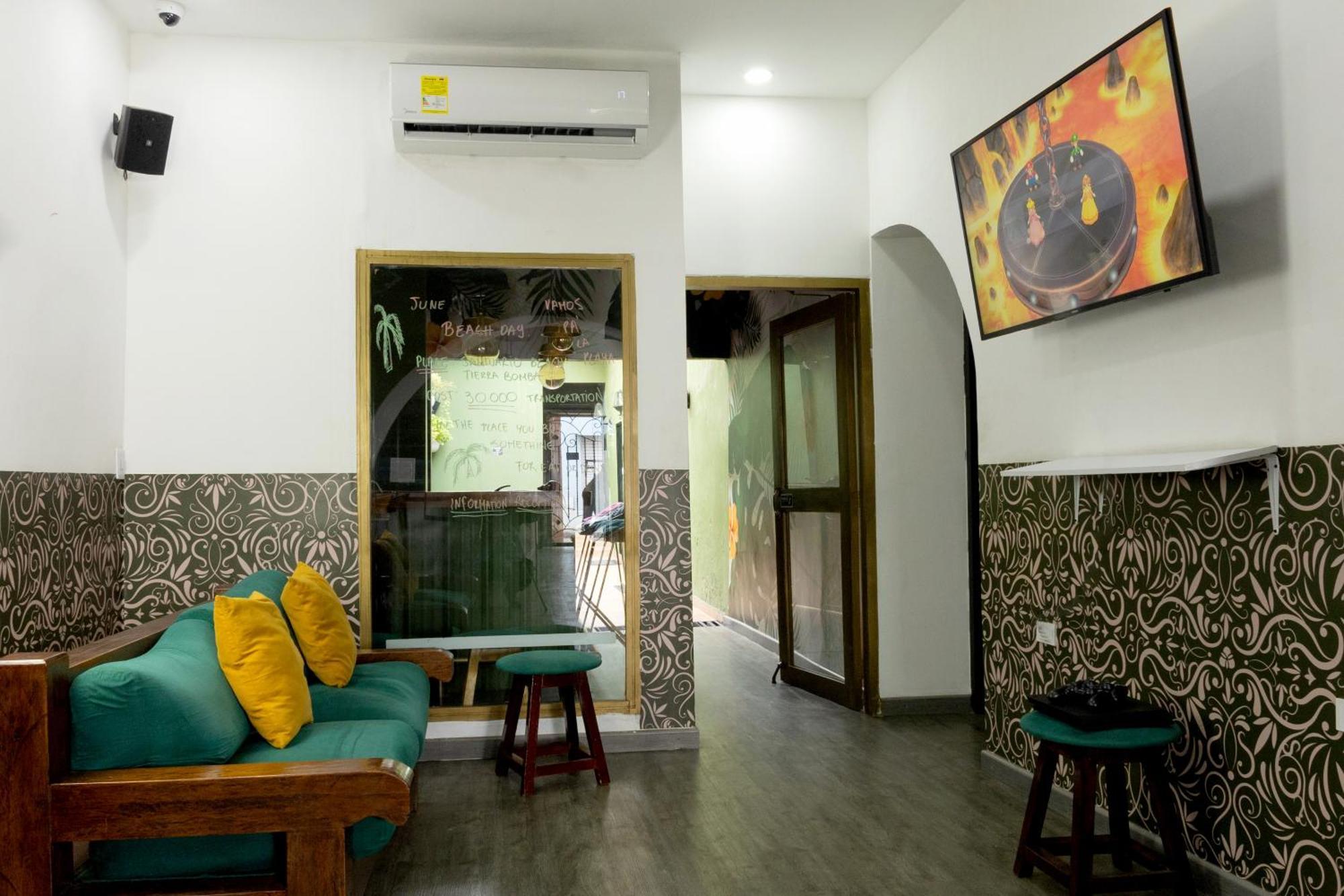 Seven Nights Hostel Cartagena エクステリア 写真