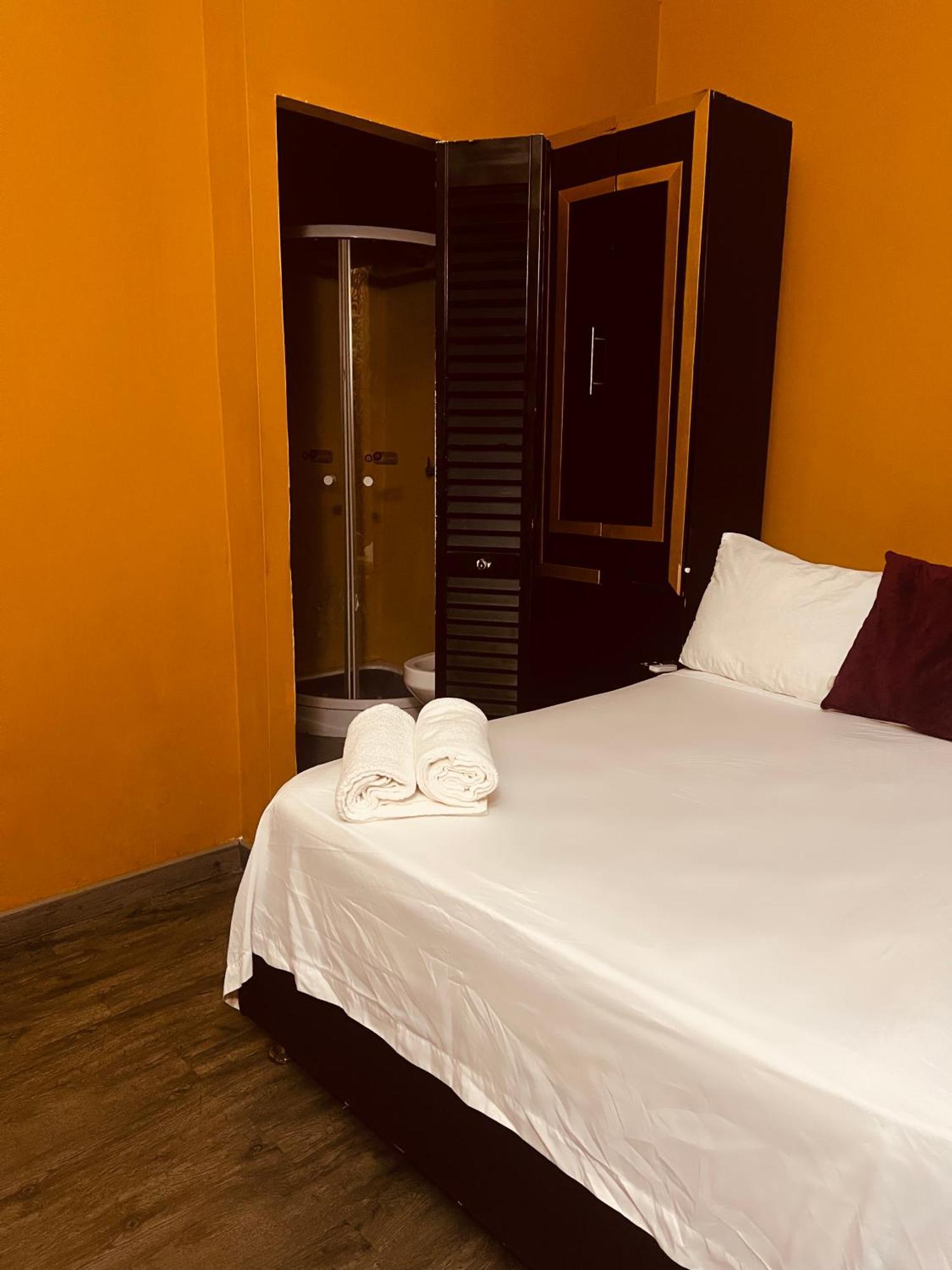 Seven Nights Hostel Cartagena エクステリア 写真