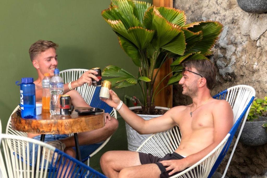 Seven Nights Hostel Cartagena エクステリア 写真